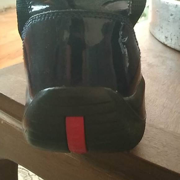 PRADA MENS SNEAKERS NAVY PATENT NEED REFURBISHING - Picture 9 of 10